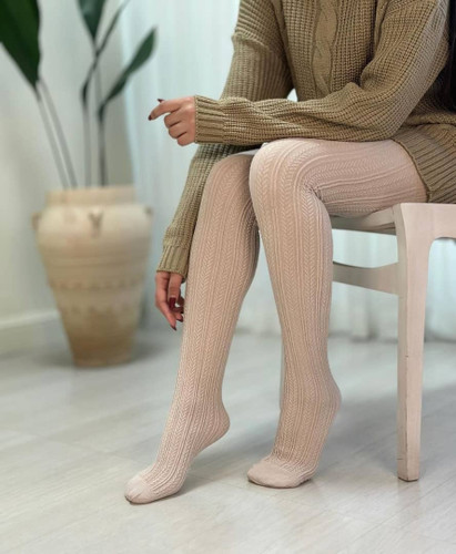 جورابشلواری گندمی